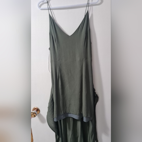 Beautiful dress olive green - Picture 1 of 11